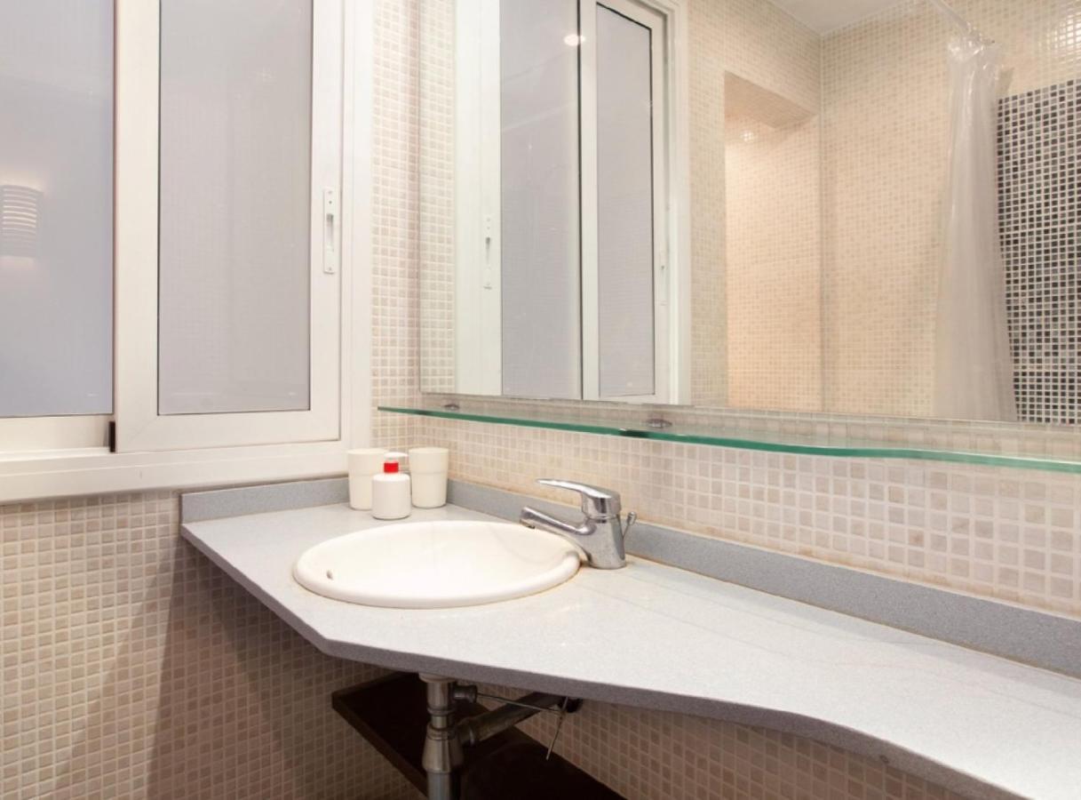 Authentic Flat2 In Poble Sec - Paralelo Barcelona Exterior foto